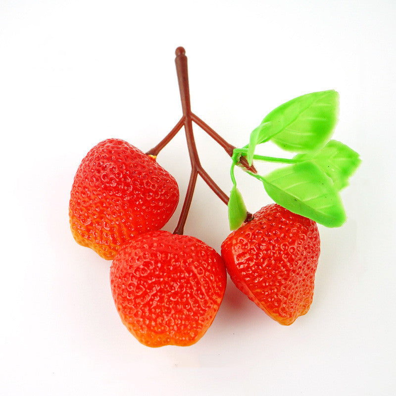 Bulk Artificial Strawberries Lifelike Plastic Fake Fruit Decoration for Home Kitchen Party Photography Props Wholesale