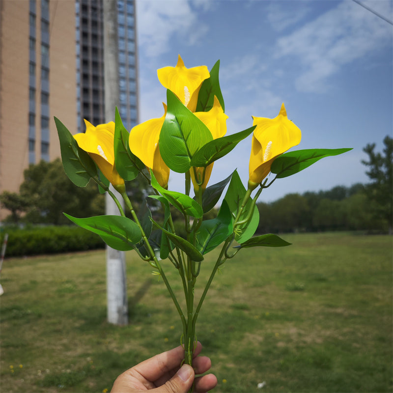 Plantes de lys calla exclusives en vrac de 16 pouces Fleurs résistantes aux UV pour l'extérieur Vente en gros 