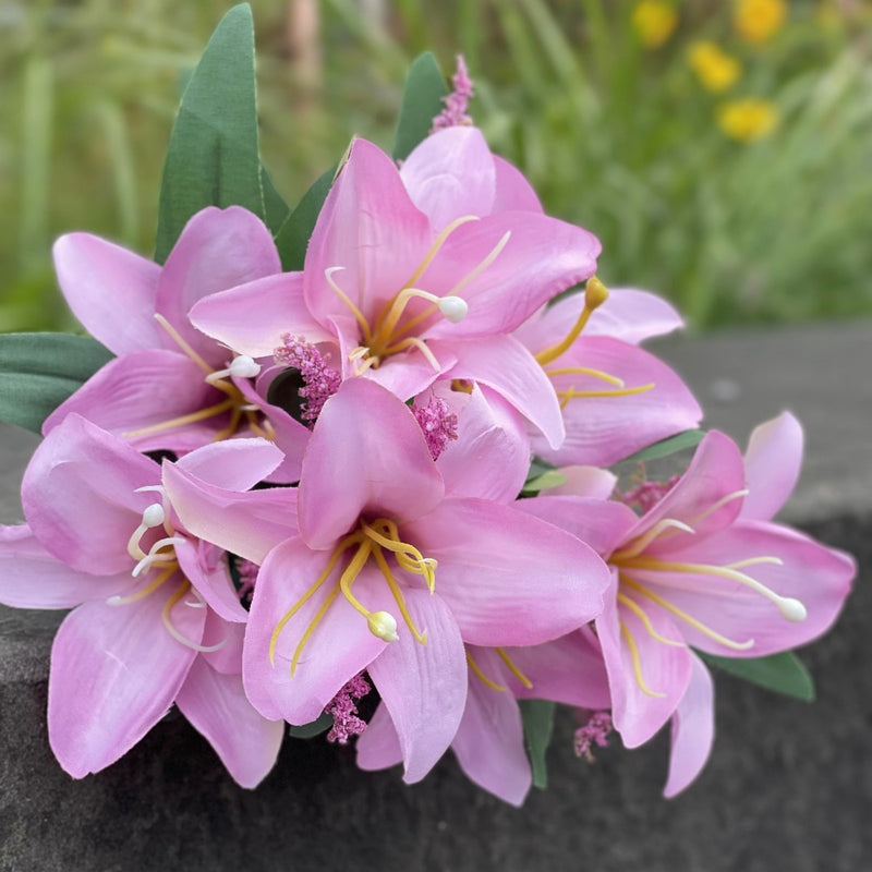 A granel 13 "2 uds ramo de lirios artificiales centros de mesa arreglo flores de seda al por mayor 