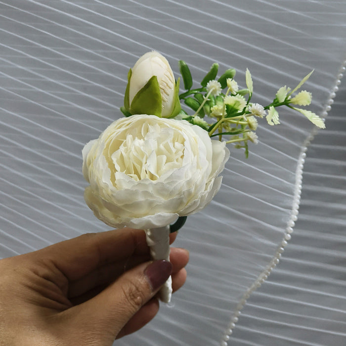 Clearance Boutonniere