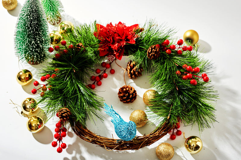 Bulk 15" Christmas Wreath With Birds Wholesale