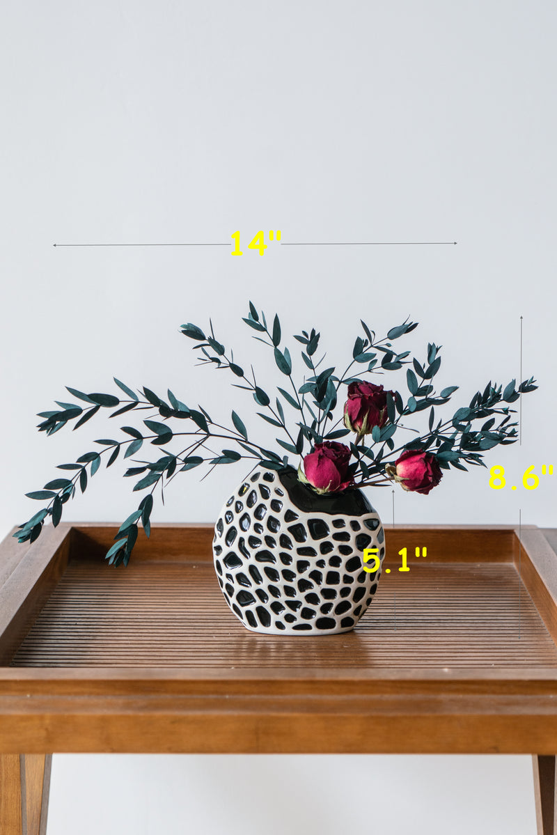 Bulk Exclusive Small Dried Flowers Rose Eucalyptus in Vase for Fall Home Kitchen Thanksgiving Table Centerpieces Festival Decor Wholesale