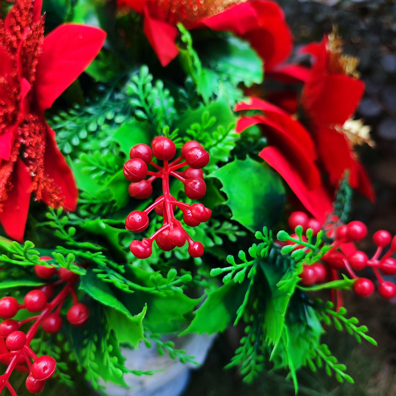 Bulk Exclusive Christmas Cemetery Flowers Poinsettia Bouquet Grave Vase with Angel Wings Wholesale