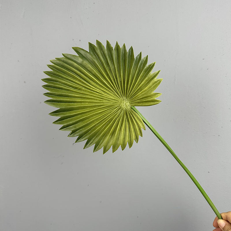 Bulk 18" Fan Palm Leaves with Stems Tropical Artificial Plant for Wedding Wholesale