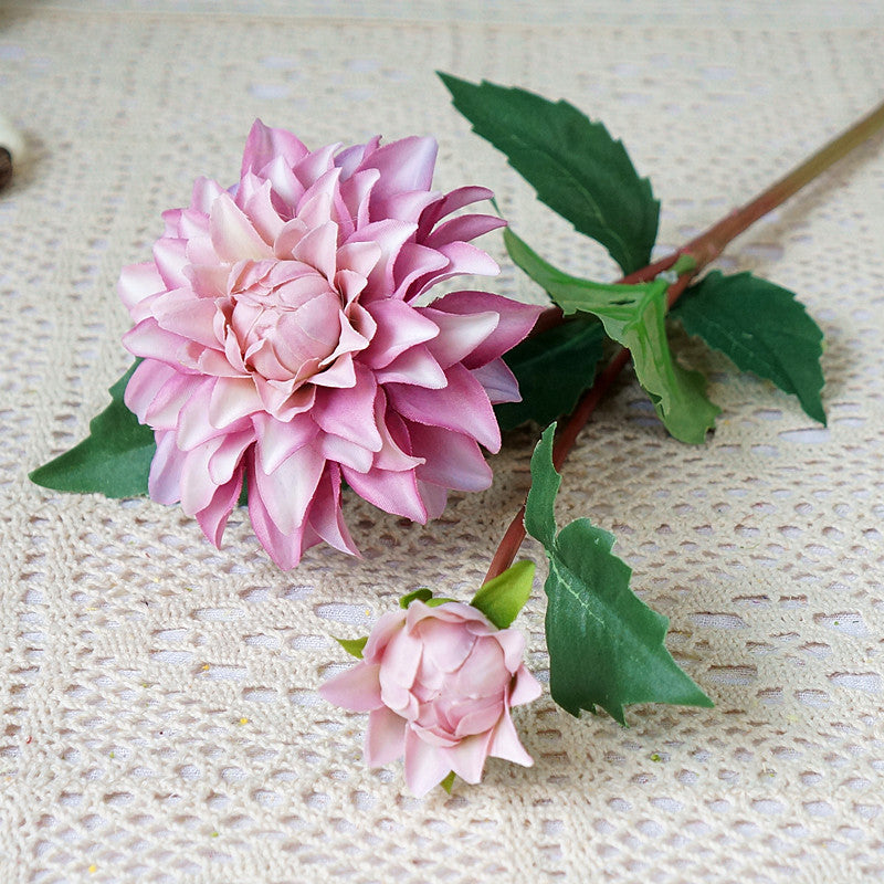 Tiges de dahlia d'automne en vrac 21" Fleurs violettes Décoration d'automne artificielle en gros