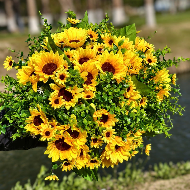 Bulk 20 Bundles Sunflowers Bush Flowers with Greenery Plants for Outdoors Wholesale