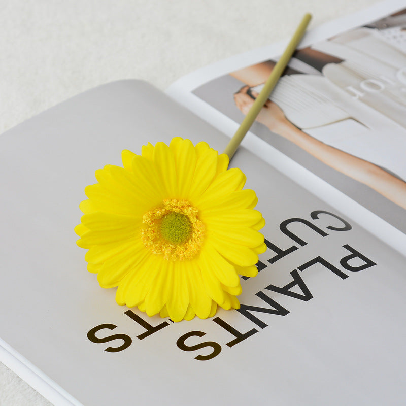 Bulk Clearance 11.8" Small Real Touch Artificial Daisy Gerbera Stems Wholesale