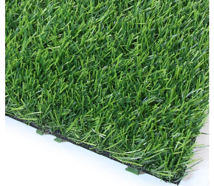 Paneles de césped artificial a granel Faux Greenery Square Desmontable Grass Empalme Decoración 11 pulgadas al por mayor 