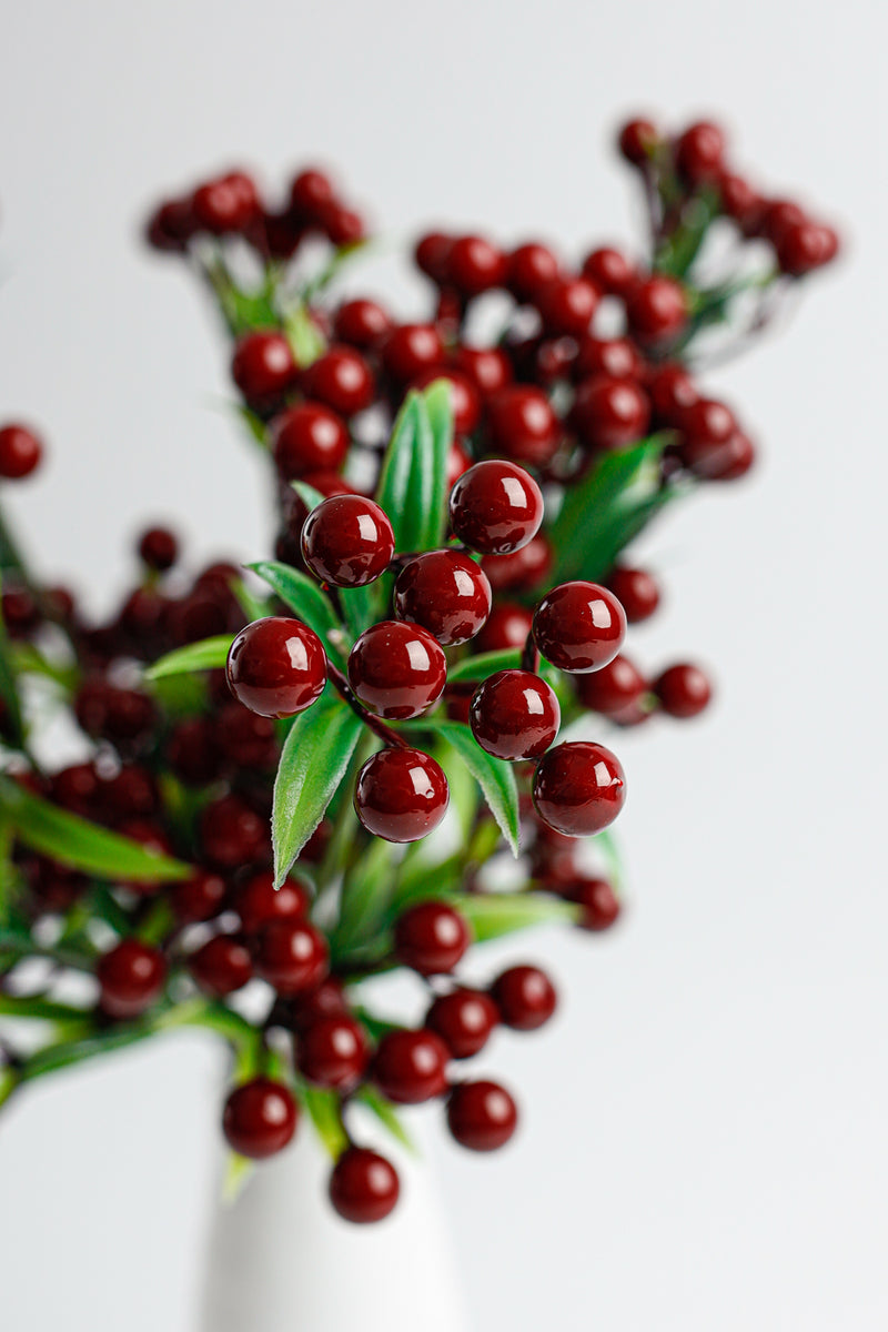 Bulk 14" Holly Berry Stem Picks Christmas Floral Picks Venta al por mayor