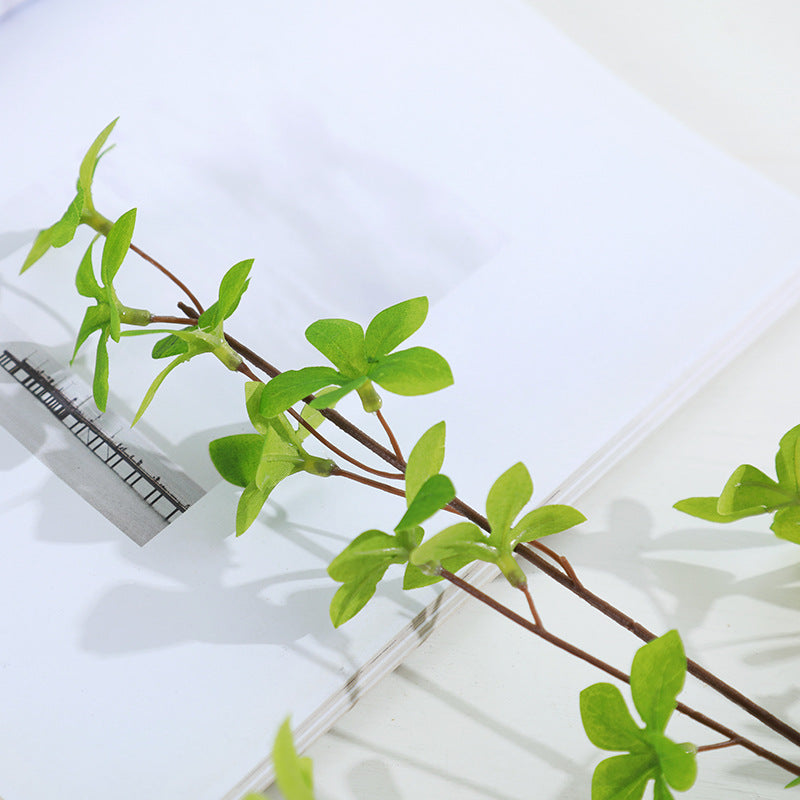 Lot de 2 branches de verdure artificielles de 43 pouces, feuilles de Pieris Japonica, plantes artificielles en gros