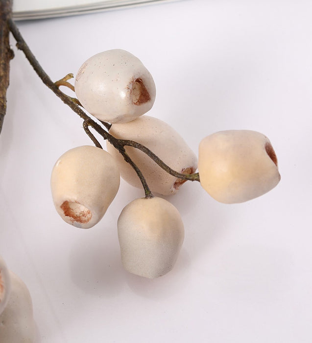 Vainas de nueces de goma artificial a granel Olea Europaea Fruit Eucalyptus Fruit 22 pulgadas al por mayor 
