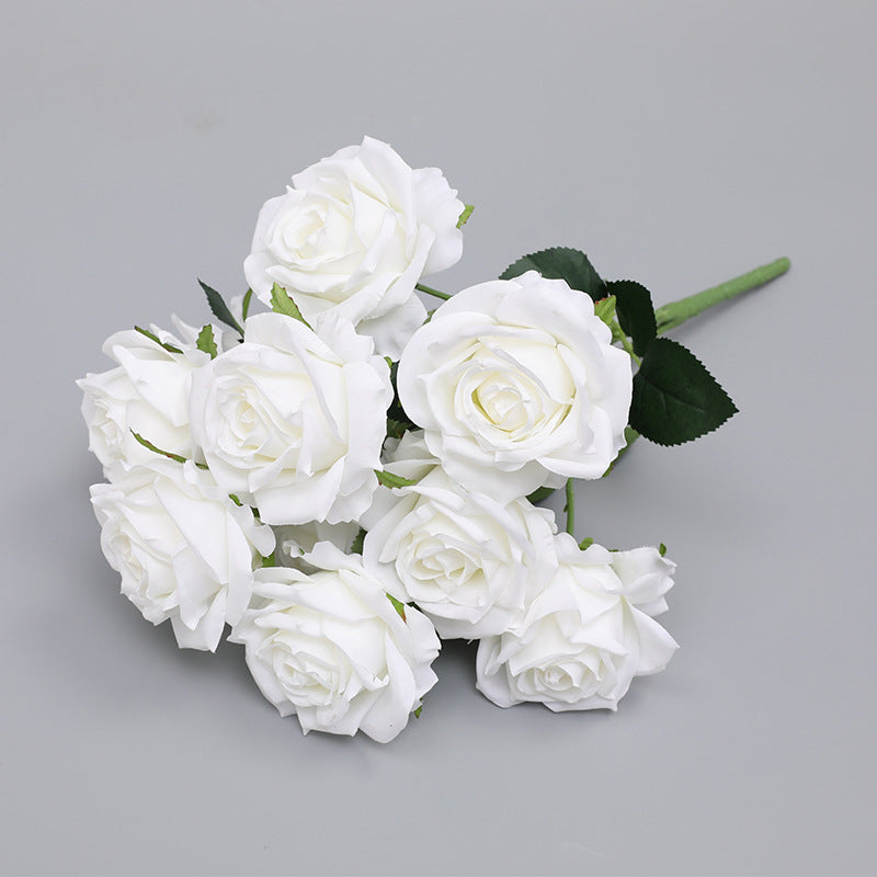 Bouquet de roses artificielles en soie de 17 pouces de haut en vrac 