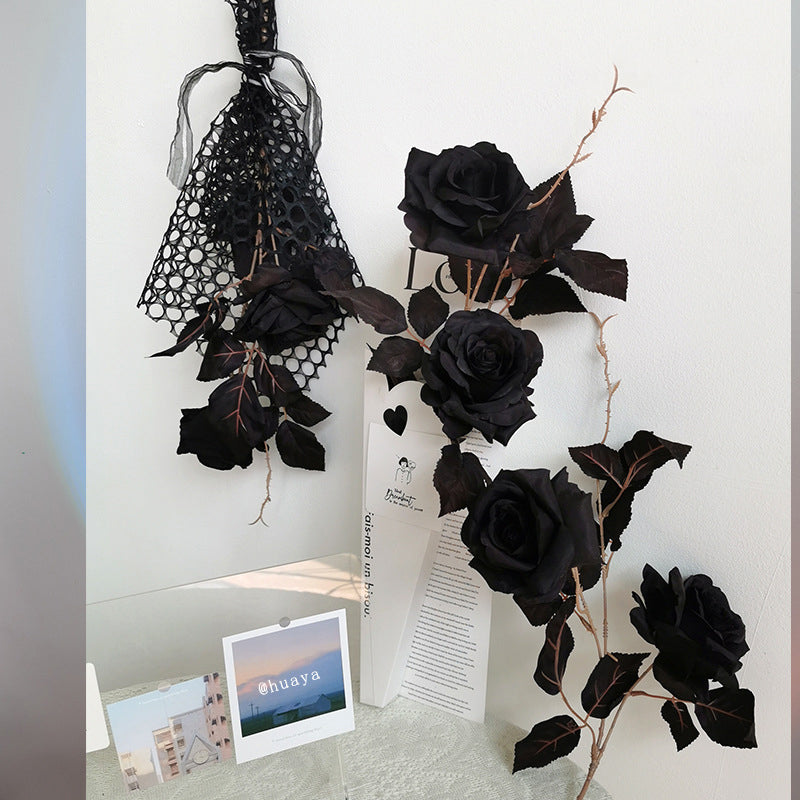 Tiges de roses noires d'Halloween en vrac de 26 pouces, arrangement de longues fleurs, décoration d'Halloween en gros