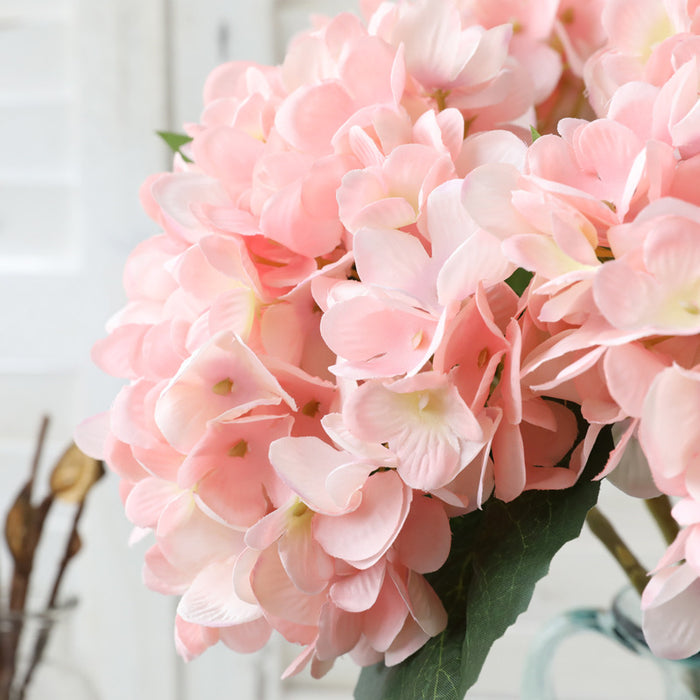 Venta al por mayor de flores artificiales de seda con tallos de hortensia de 18,5" a granel 