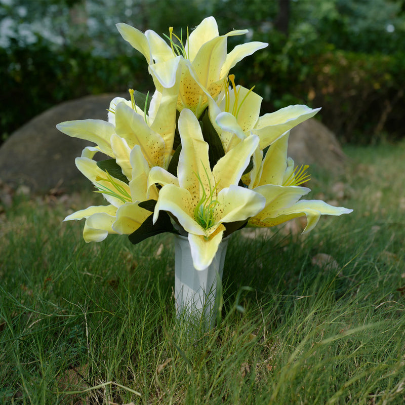 Fleurs de cimetière en vrac Lys tigrés dans un vase Fleurs artificielles pour tombes en gros 