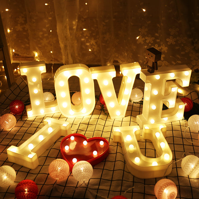 Bulk LED Letter Lights Sign Light Up Letters Sign para Night Light Wedding / Birthday Party Lámpara de Navidad alimentada por batería Home Bar DecorationWholesale 