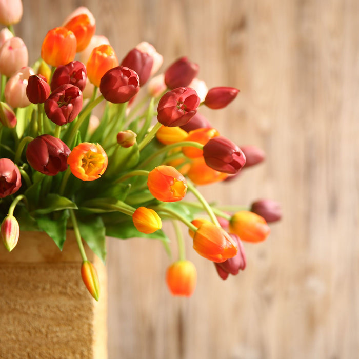 Paquete de ramo de tallos de tulipán de tacto real de 15 "a granel al por mayor