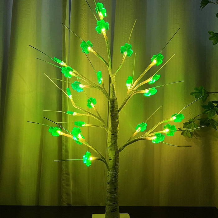 Luces del árbol del trébol de las decoraciones del día de St Patricks de 18 pulgadas