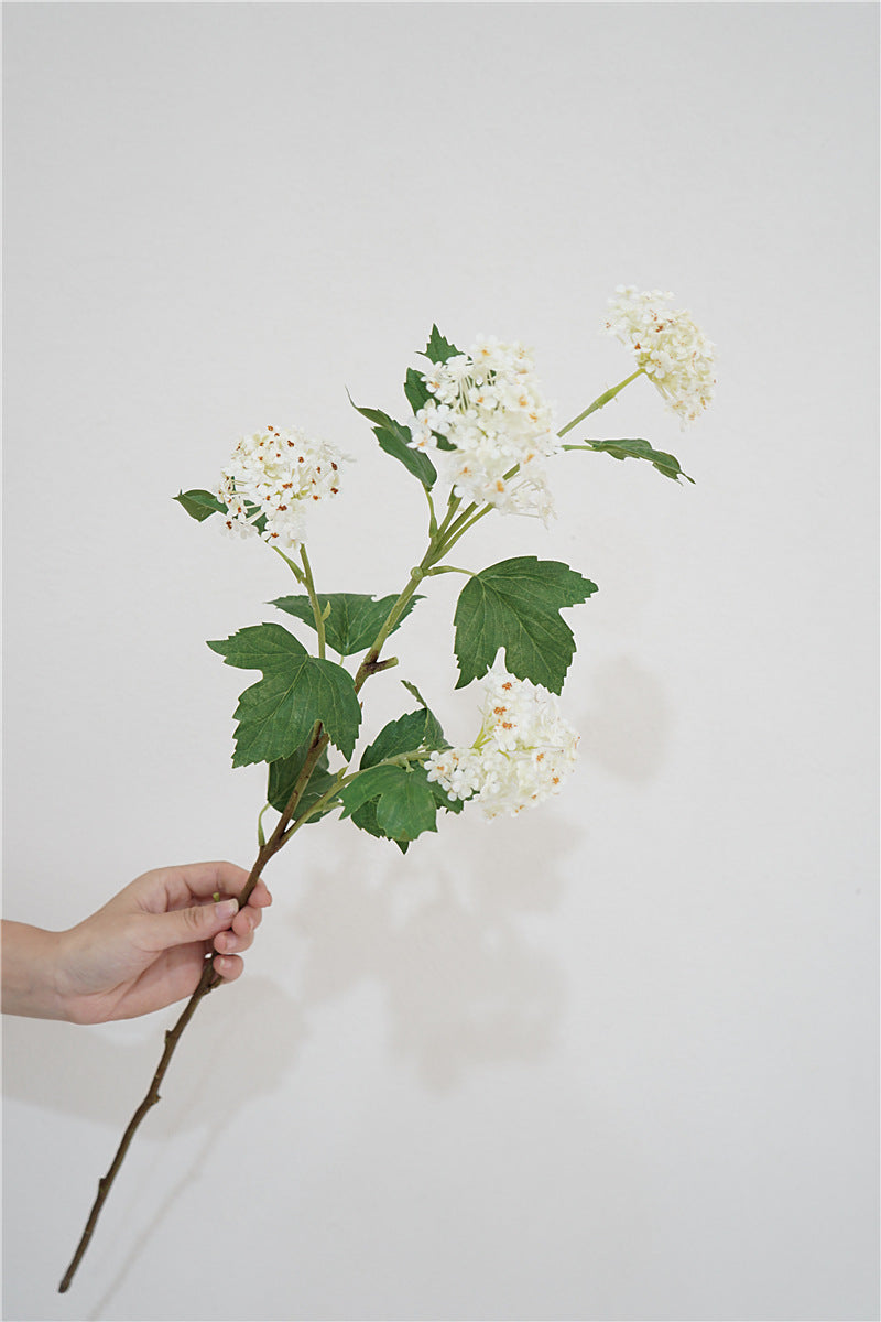 Venta al por mayor Bola de nieve artificial Viburnum Stem Faux Snowball Flower Follaje Decoración floral rústica 28 pulgadas 