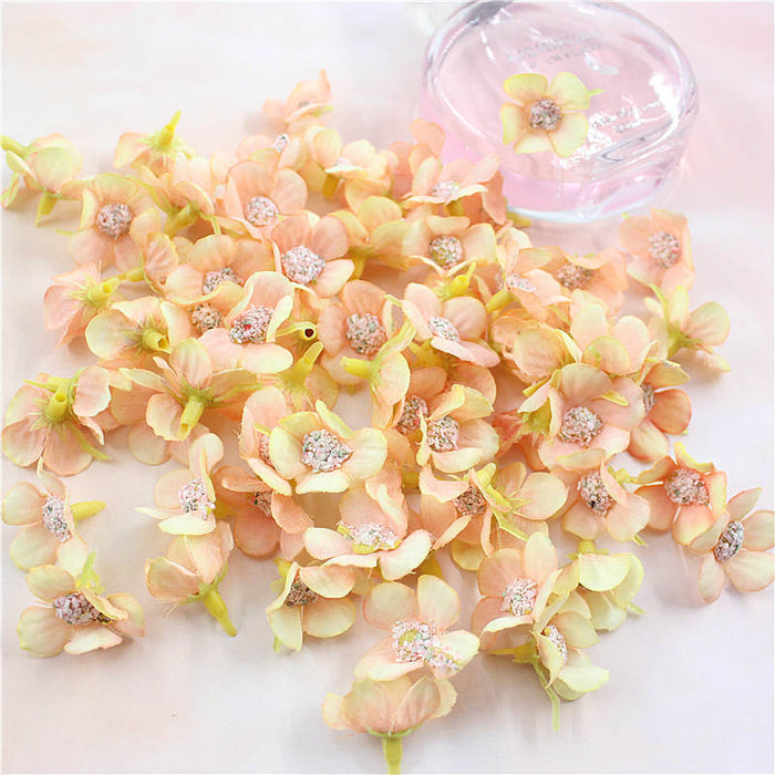 Bulk 100Pcs Daisy Artificial Chrysanthemum Flowers Heads for Wedding Decoration Home Decoration Wholesale