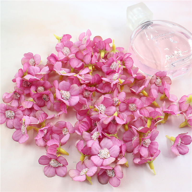 Bulk 100Pcs Daisy Artificial Chrysanthemum Flowers Heads for Wedding Decoration Home Decoration Wholesale